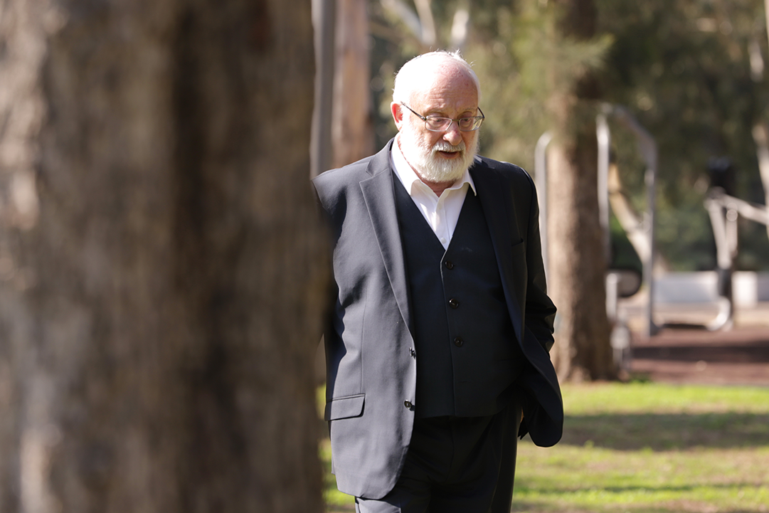 unidad judíos michael laitman