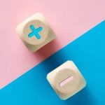 opuestos progresistas y conservadores