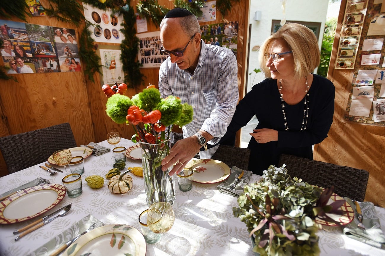 Sucá festividades judías Michael Laitman