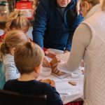 dinero millones dólares