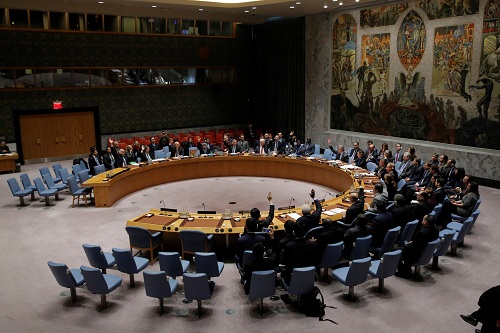 The United Nations Security Council votes on a resolution aimed at ensuring that U.N. officials can monitor evacuations from besieged parts of the Syrian city of Aleppo, at the United Nations in Manhattan, New York City, U.S., December 19, 2016. REUTERS/Andrew Kelly - RTX2VO73