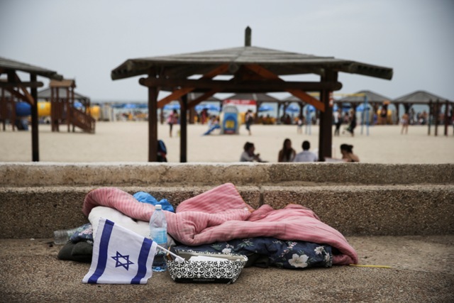 MIDEAST ISRAEL INDEPENDENCE DAY