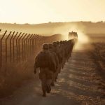 להנציח אותם