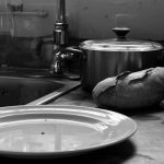 מה שהתחיל בלחם ובצל